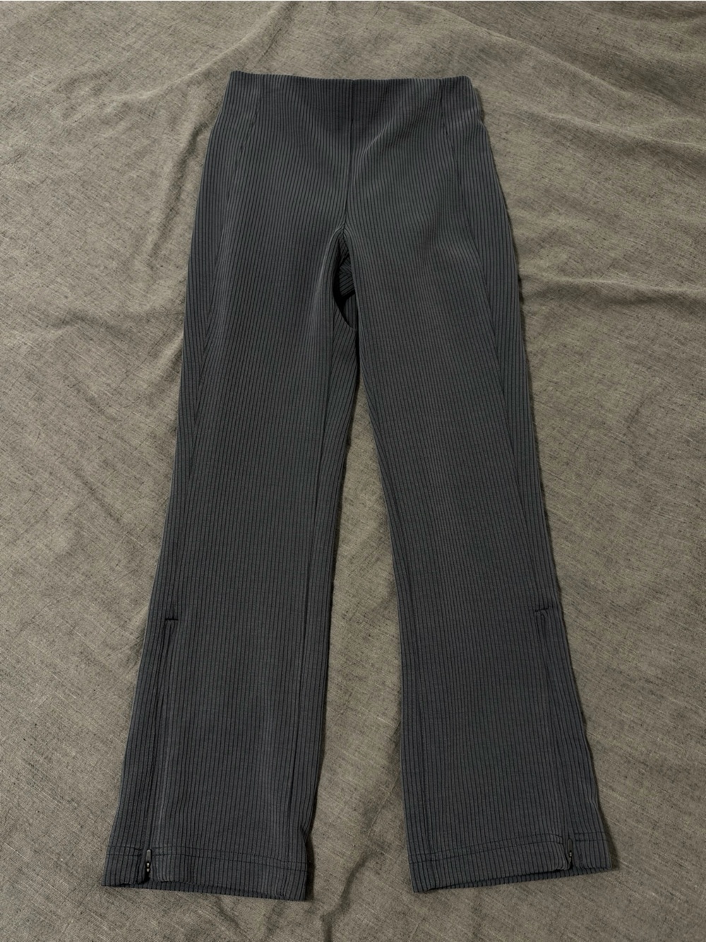 lululemon athletica Dark Gray Straight Leg Ribbed crop Pants 25”